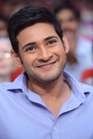 Mahesh Photos at SVSC 3 Platinum Disc